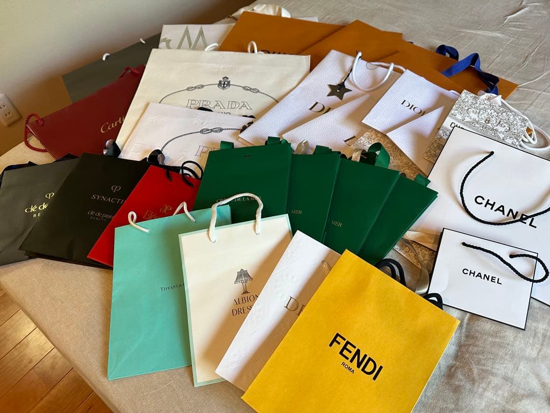 ブランドショッパー 箱 リボン 70点以上DIOR LOUIS VUITTON