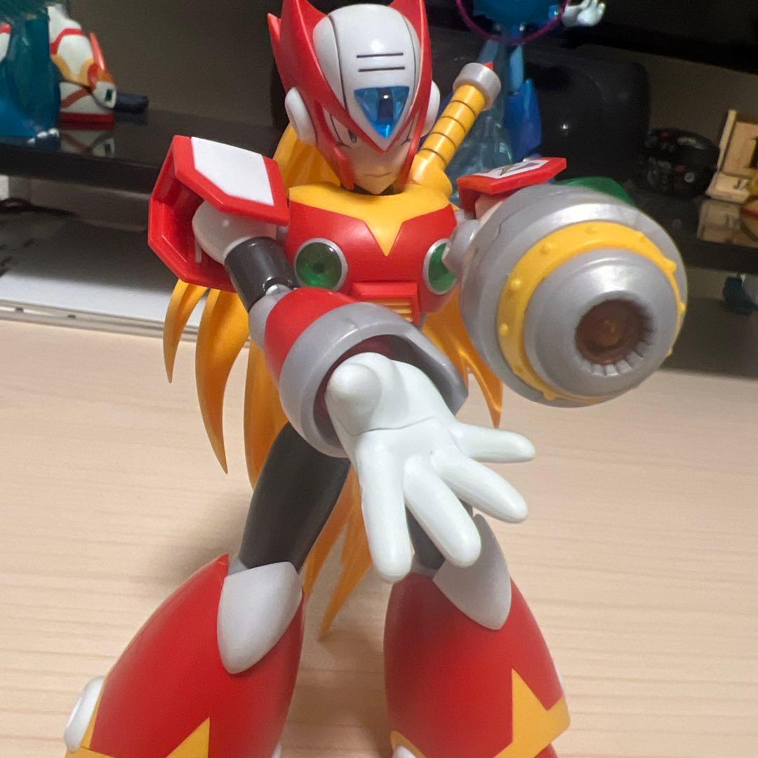 【組立済】コトブキヤ ロックマンX ゼロ プラモデル フィギュア　ZERO