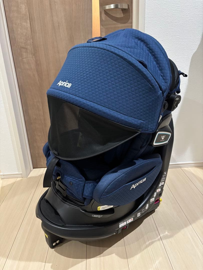 アップリカ フラディアグロウ ISOFIX プレミアム360°セーフティ 清掃済