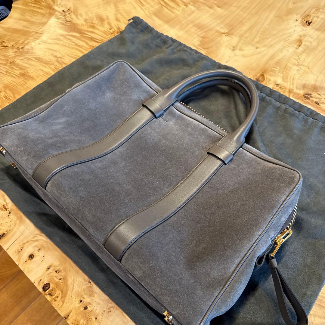 トムフォードグレー スエード ビジネスバッグ