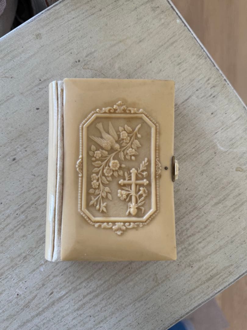 フランスアンティーク小鳥と十字架のミセル祈祷書