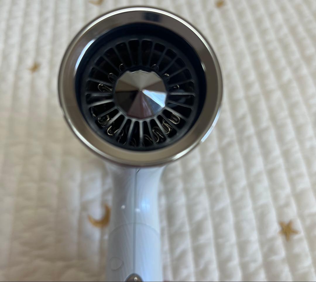 【ジャンク品】リファ ビューテックドライヤースマートRE-AN-02A ホワイト