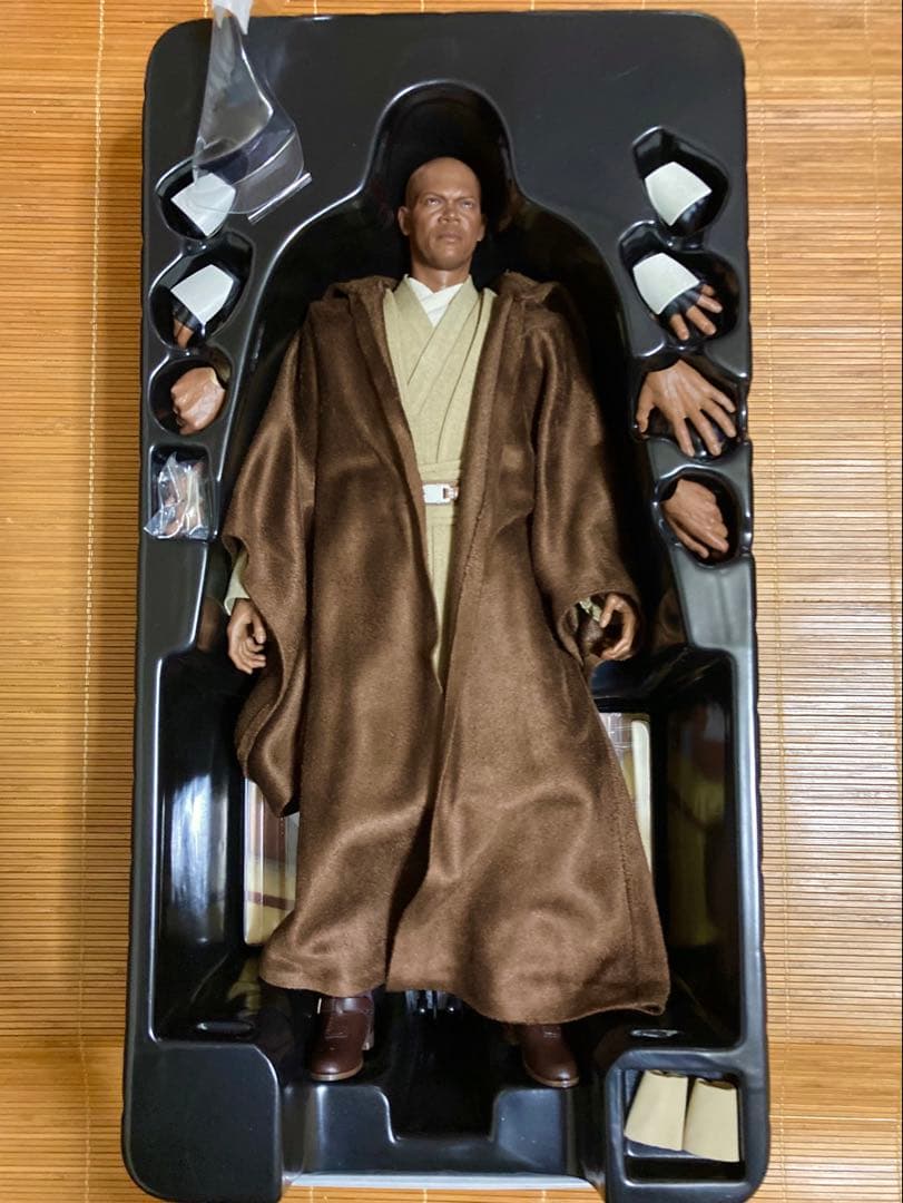 ホットトイズ スターウォーズ EP2 メイス・ウィンドゥ MMS681