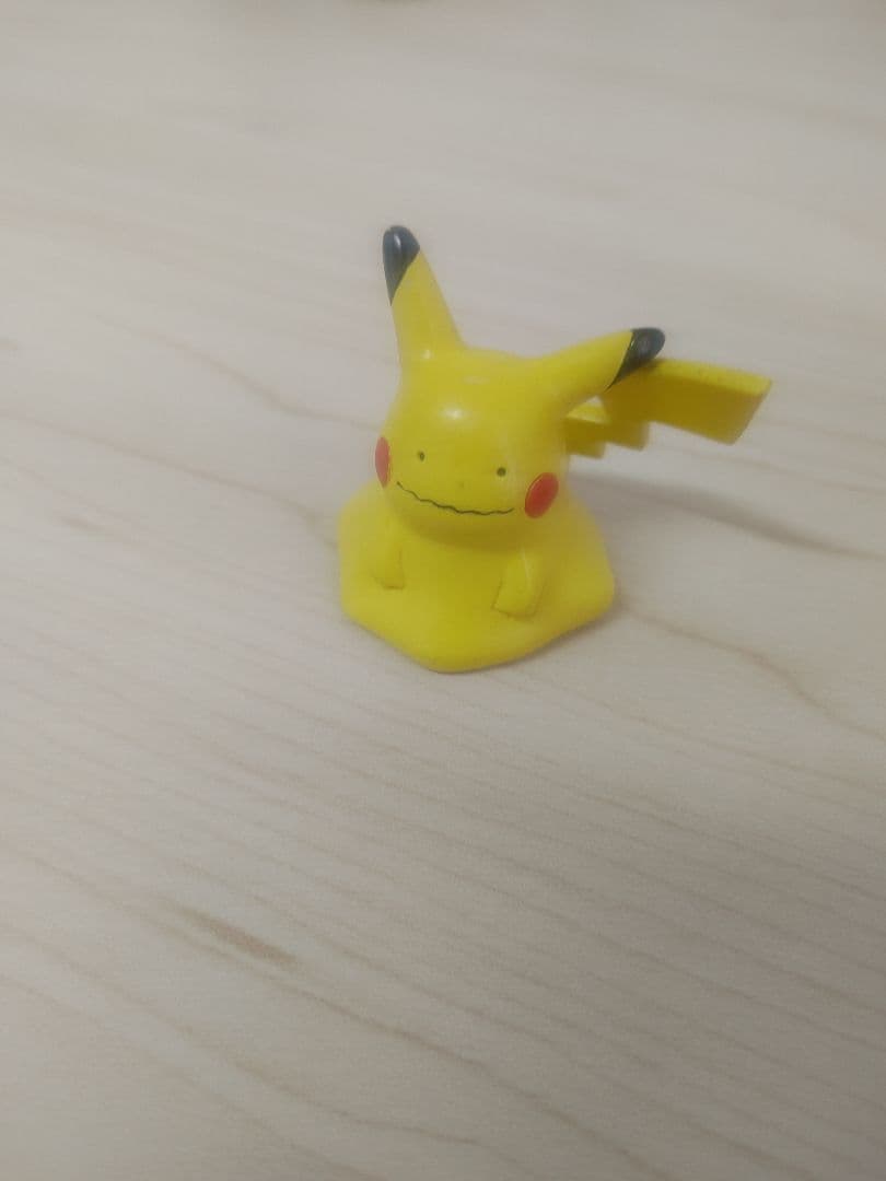 モンコレ ピカチュウにへんしんしたメタモン