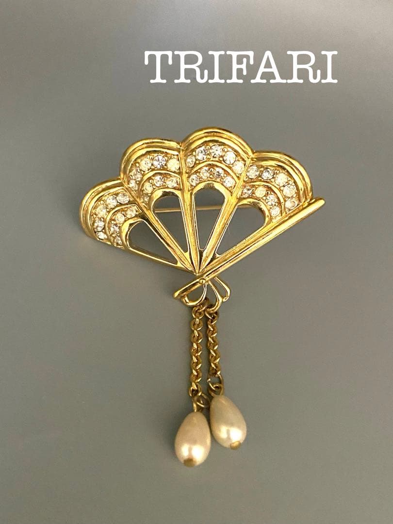 lotuscloud 2486⭐️TRIFARI トリファリ ブローチ ビンテージ