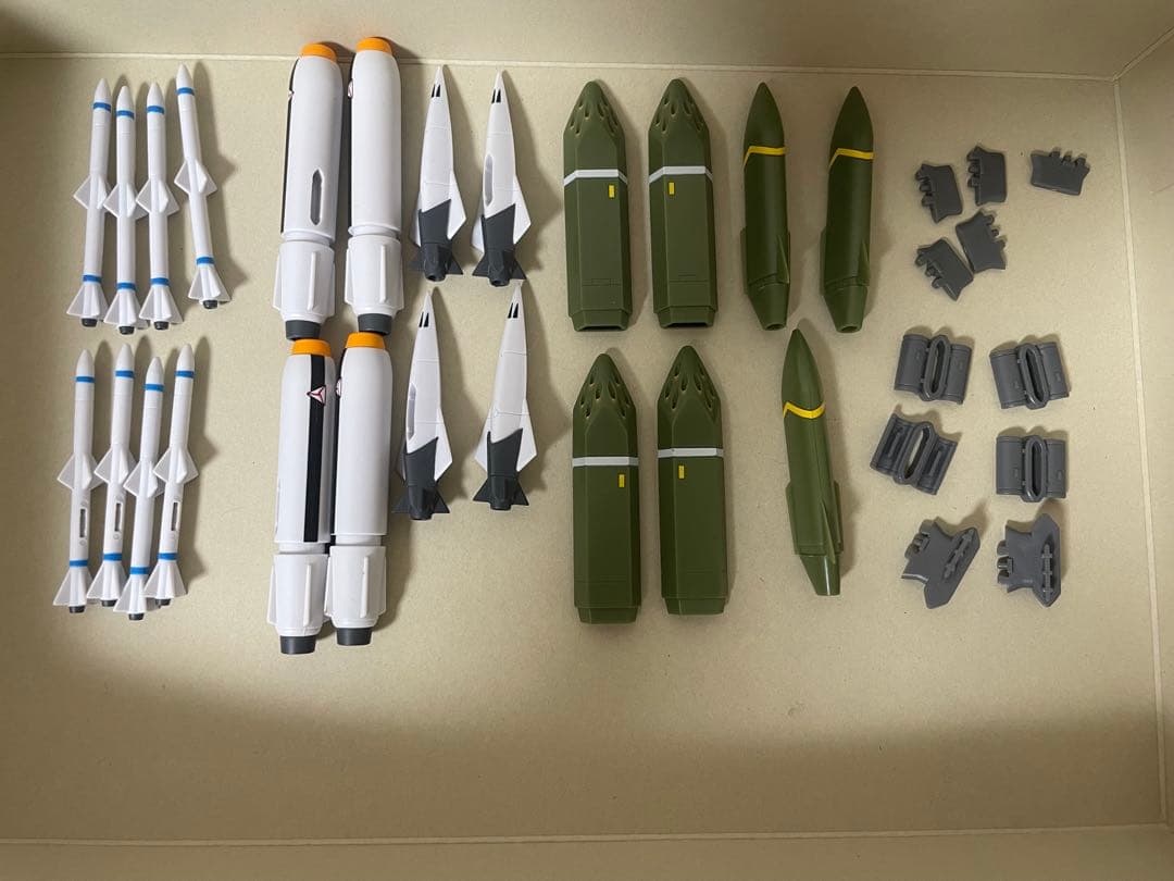 マクロス DX超合金 YF19 ミサイル