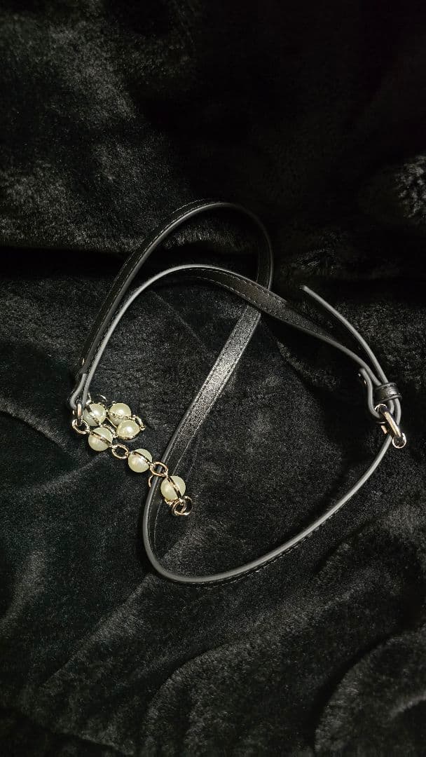 pium フリルリボンスクエアミニトートバッグ ブラック