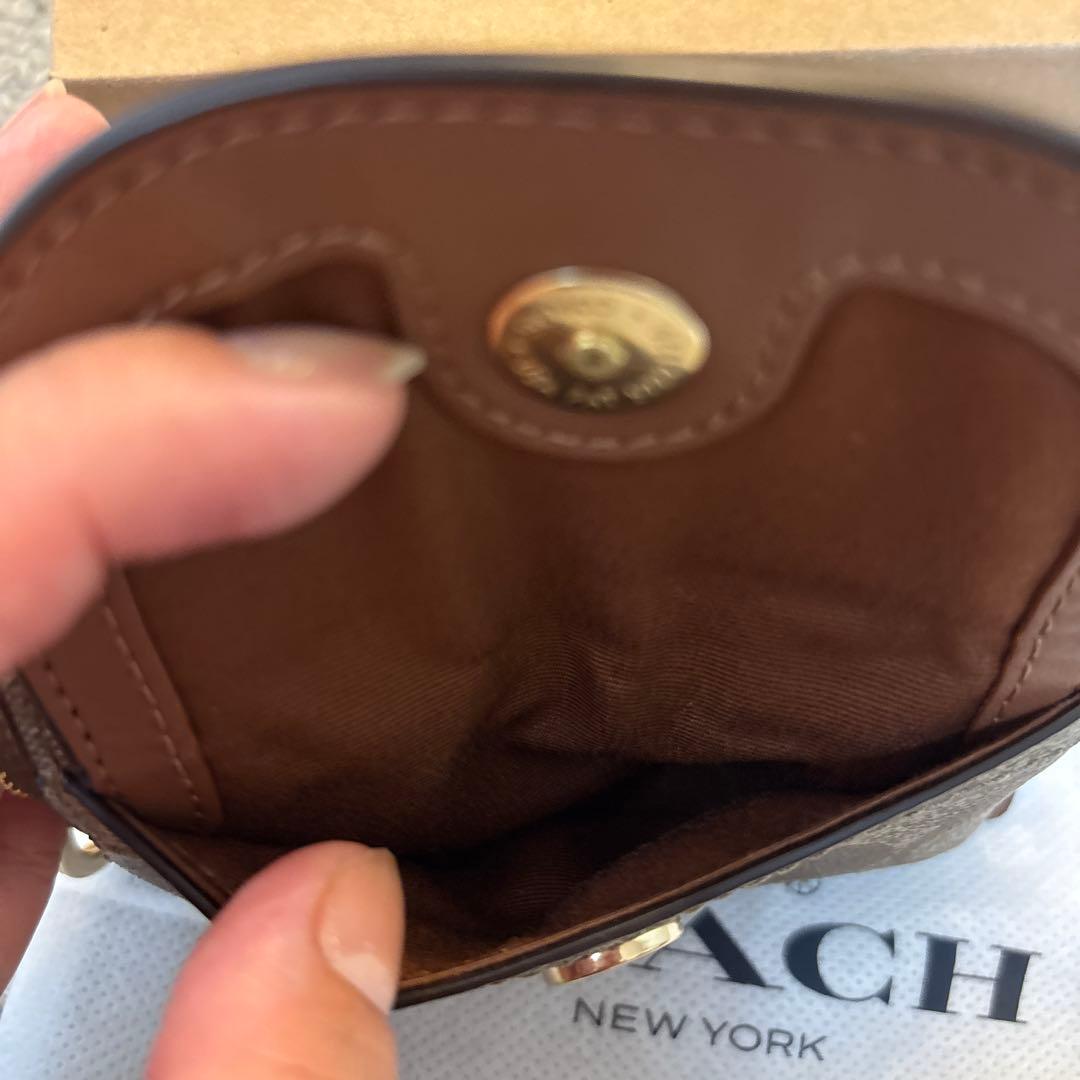 COACH ケース ブラウン　シグネチャー　ペニー