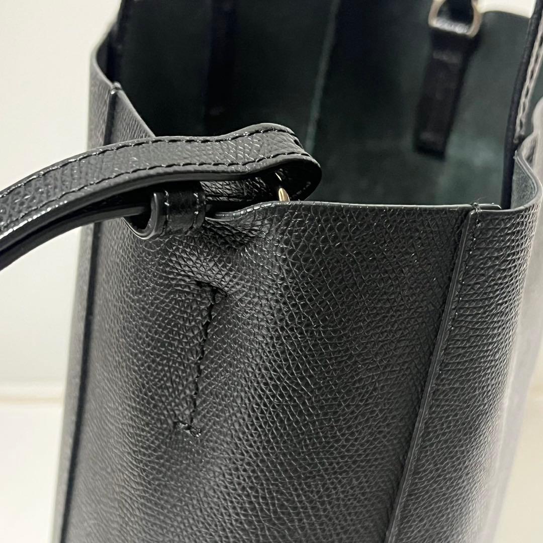 ✨未使用に近い✨　 CELINE バーティカルカバ　黒　バッグ　ハンド