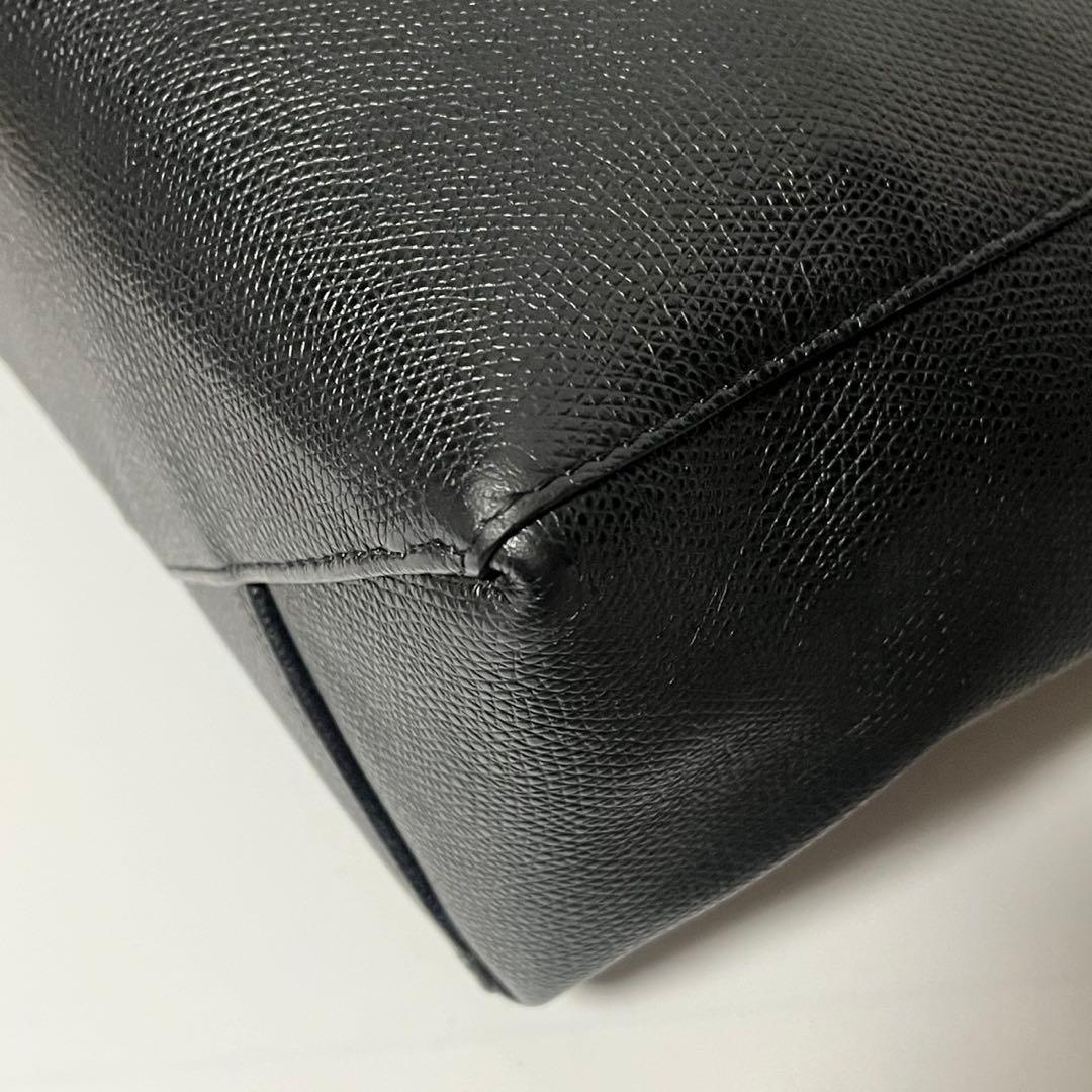 ✨未使用に近い✨　 CELINE バーティカルカバ　黒　バッグ　ハンド