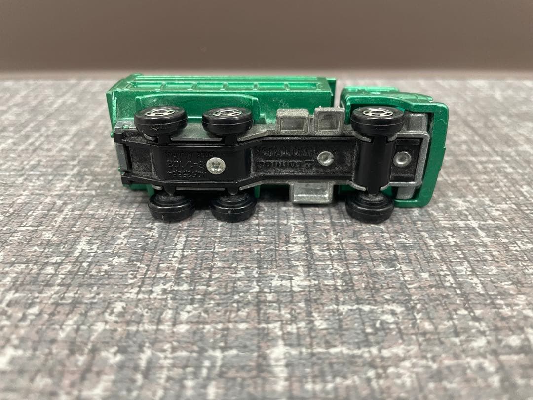 トミカ　日野　ダンプカー　52