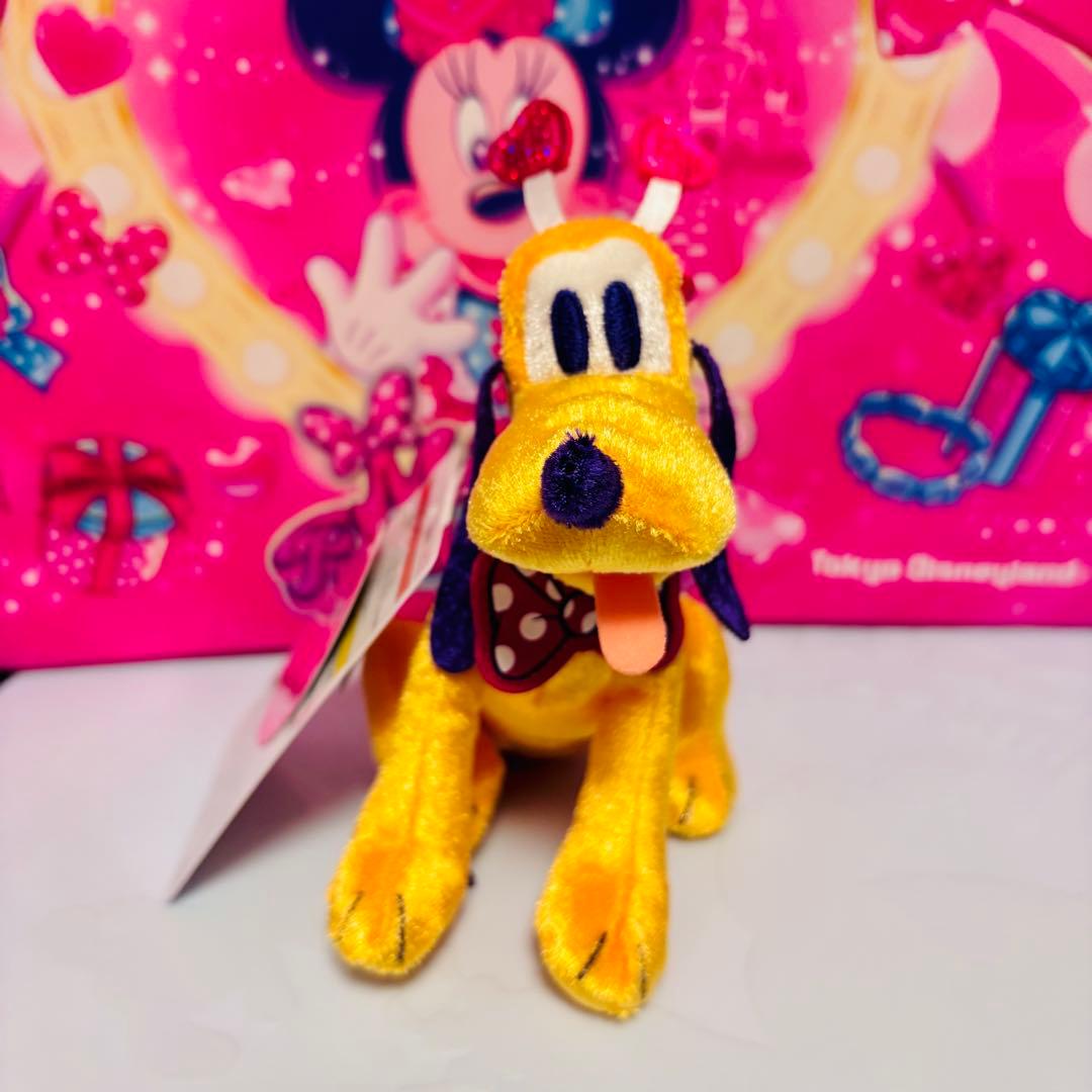 匿名配送】 パルパルーザ ぬいぐるみバッジ ミニーのファンダーランド