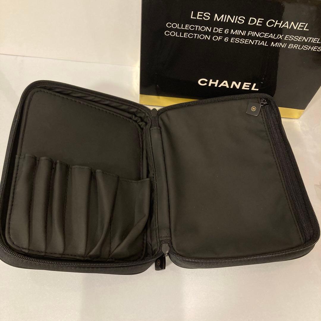 CHANEL シャネル　レ　ミニ　ドゥシャネル 2012 ブラシ　ポーチ　セット