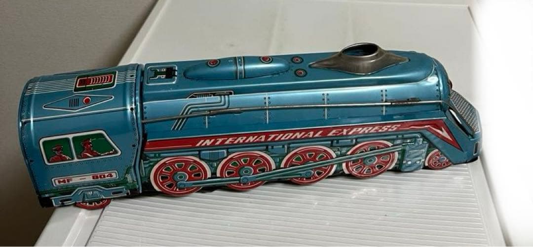 ブリキのおもちゃ（エクスプレス）