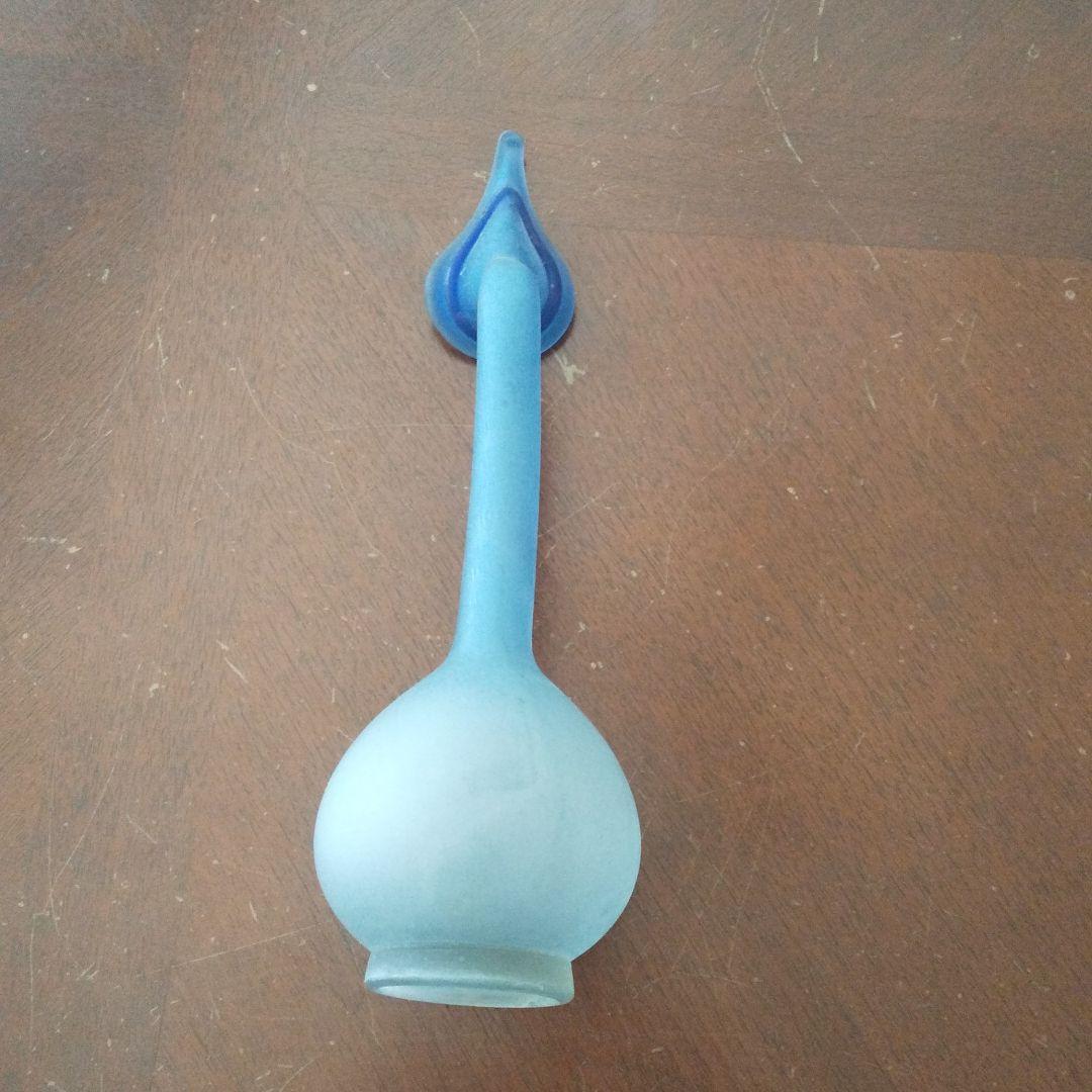 涙壺 ナミダツボ