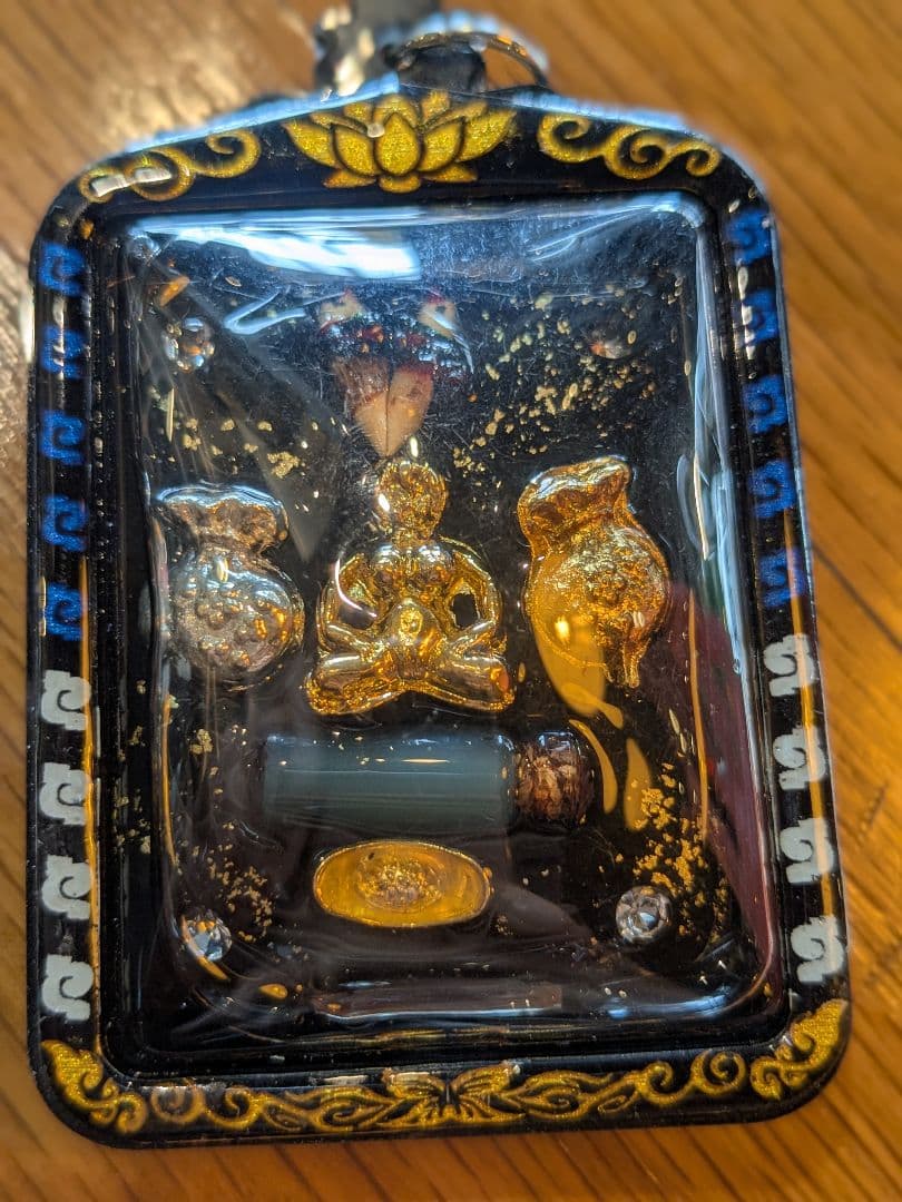 イケメン…(〃∇〃)】タイのお守りプラクルアン！九尾の狐！高級