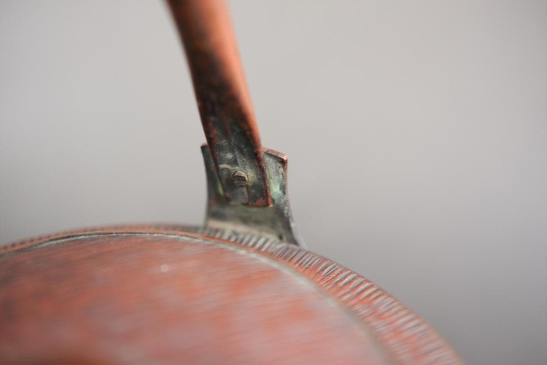 希少 槌目加工、打ち出し紋様入り銅製ヤカン 茶道 薬缶 やかん