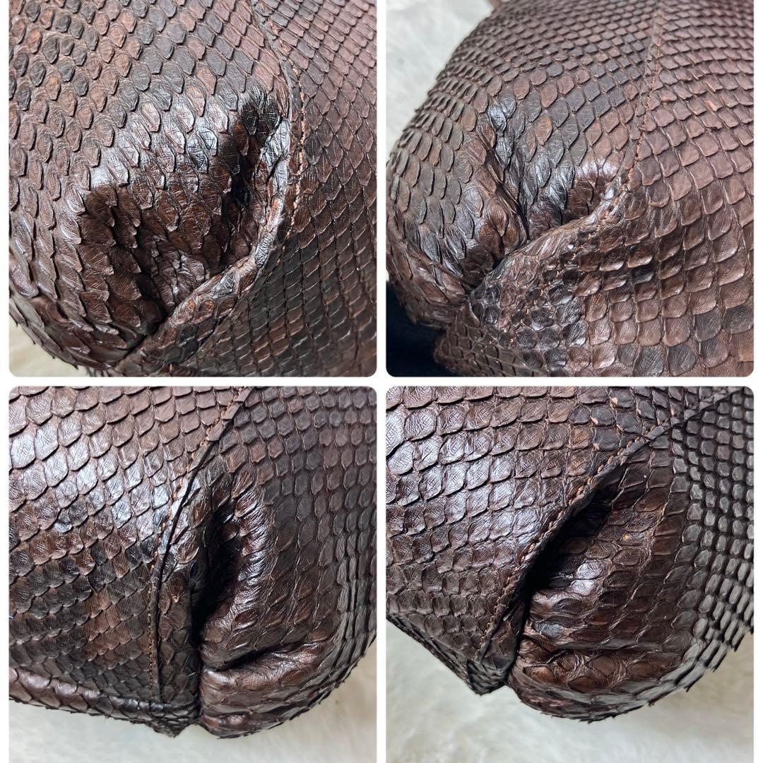 未使用級✨IBIZA イビサ パイソン 蛇革 斜め掛け ３室 ショルダーバッグ