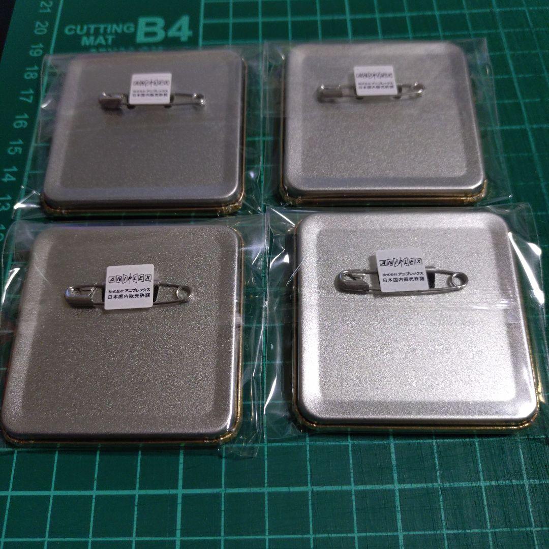 鬼滅の刃　ダイニング　お楽しみくじ　缶バッジ　無一郎