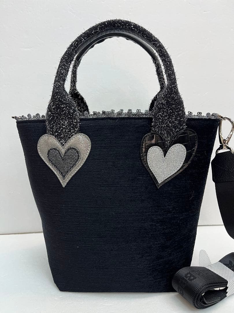 空ページ　シンクビー　新品　グリッターブラックハート