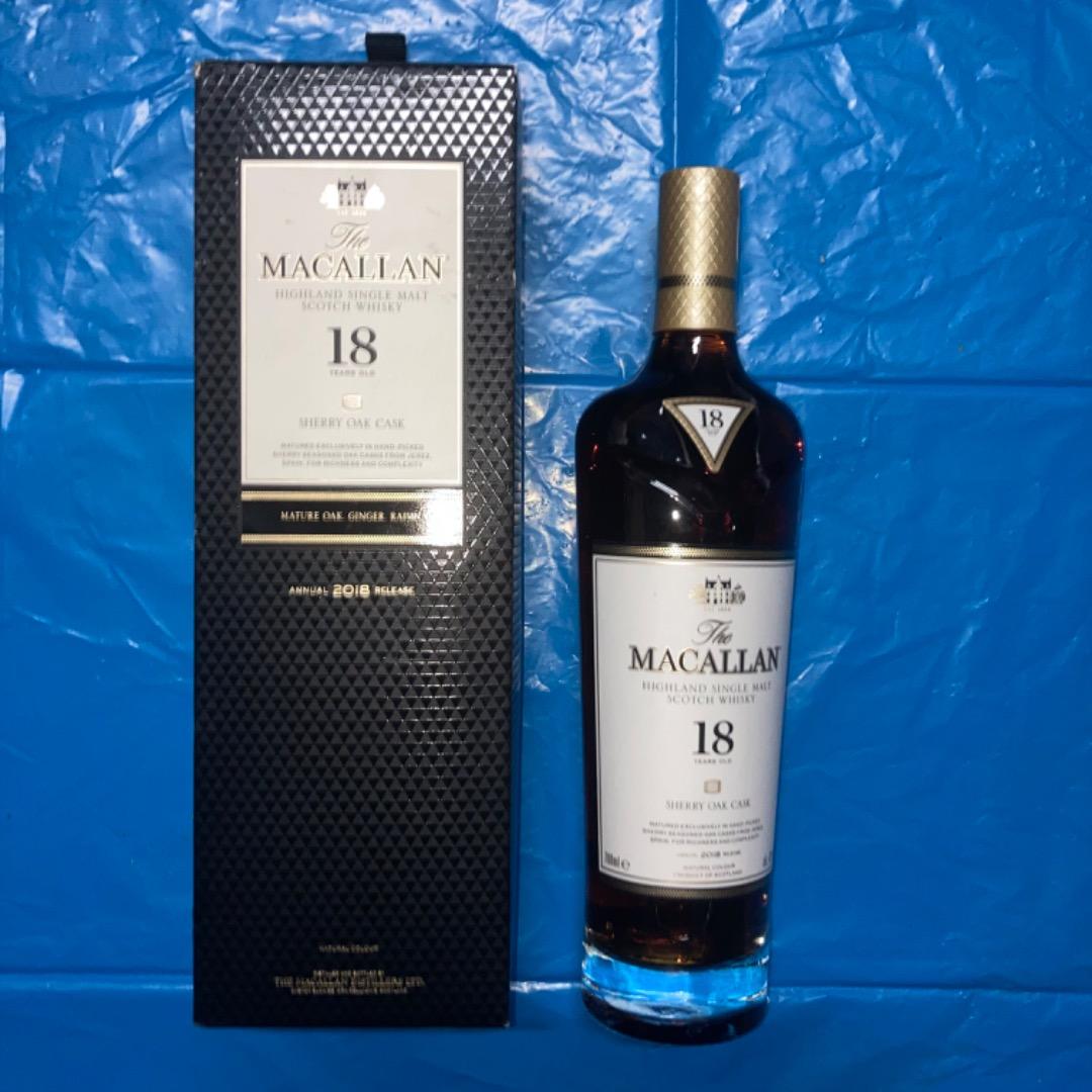 希少ジョニーウォーカー ブラックラベル 白紋章・下3行ラベル