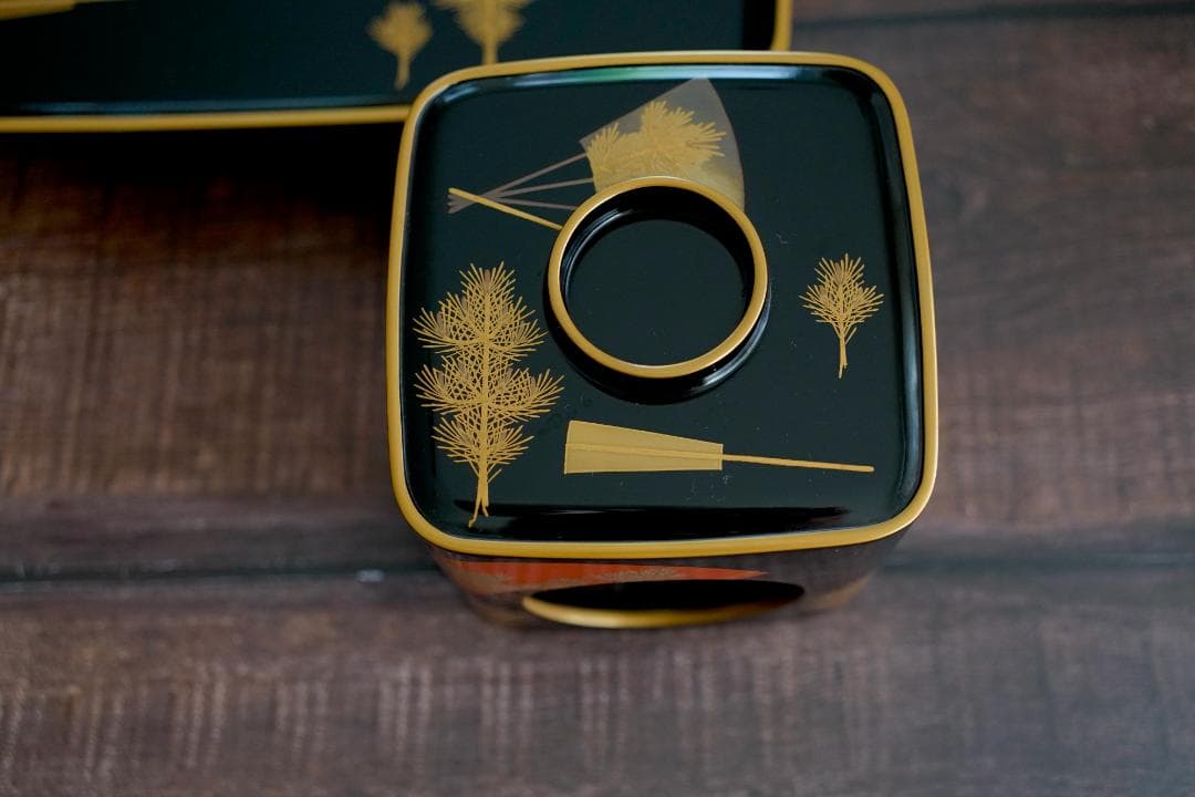 輪島の老舗　慶塚作　屠蘇器