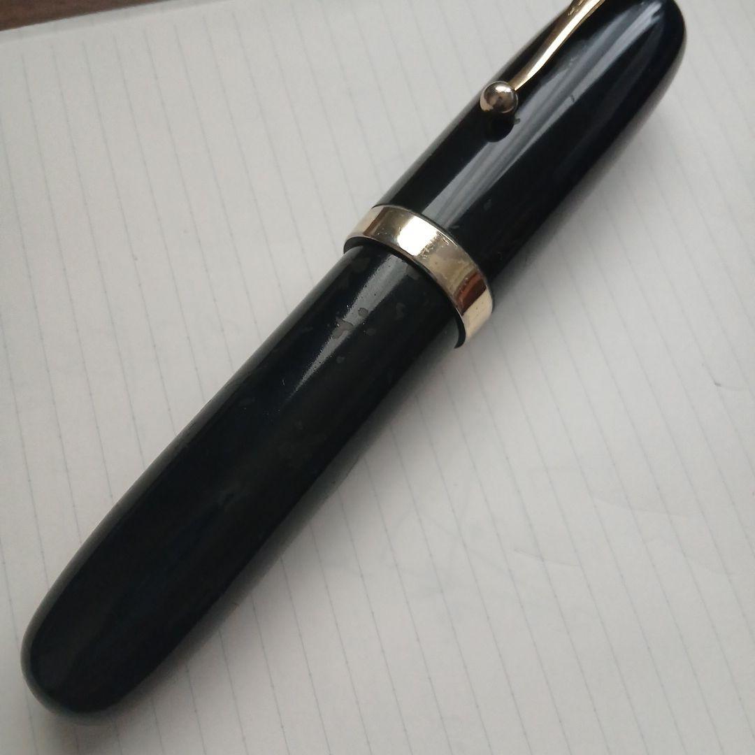 Newman製　万年筆　兜木　希少