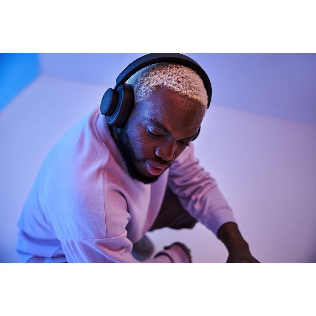 urbanista MIAMI ノイキャンワイヤレスヘッドホン ブラック