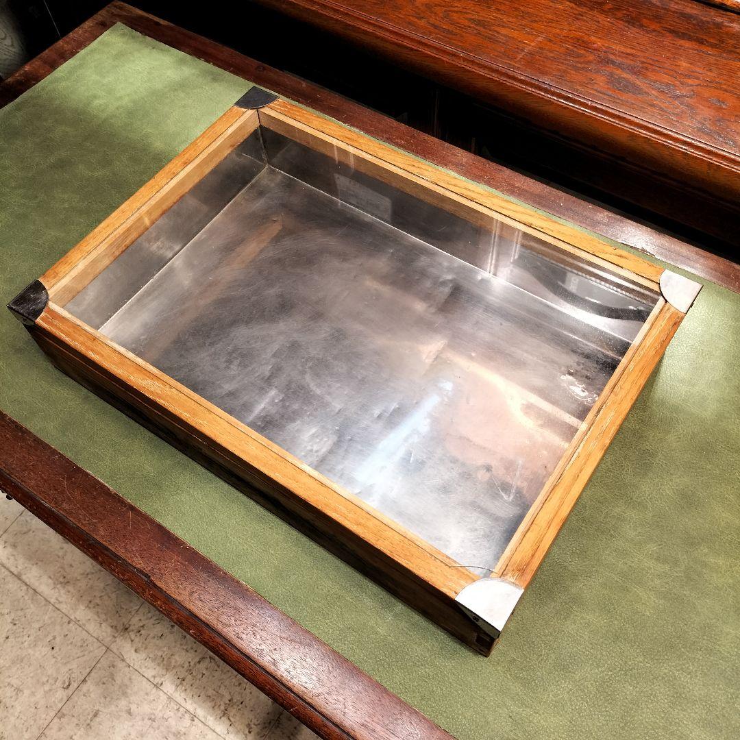 アンティーク 木枠の5面ガラスショーケース | REFACTORY antiques