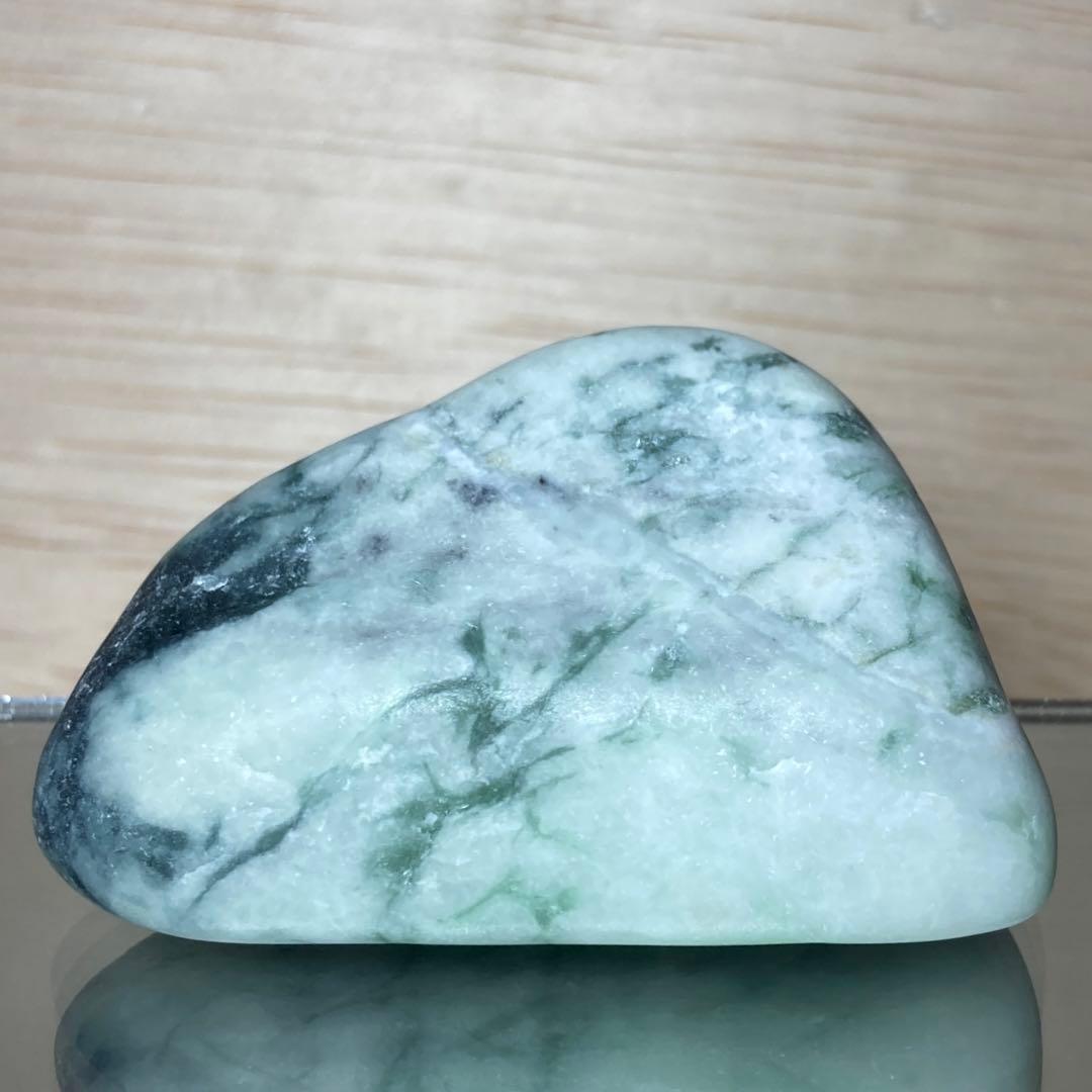 【Premium】糸魚川翡翠　小滝　翡翠　原石　98.1ｇ