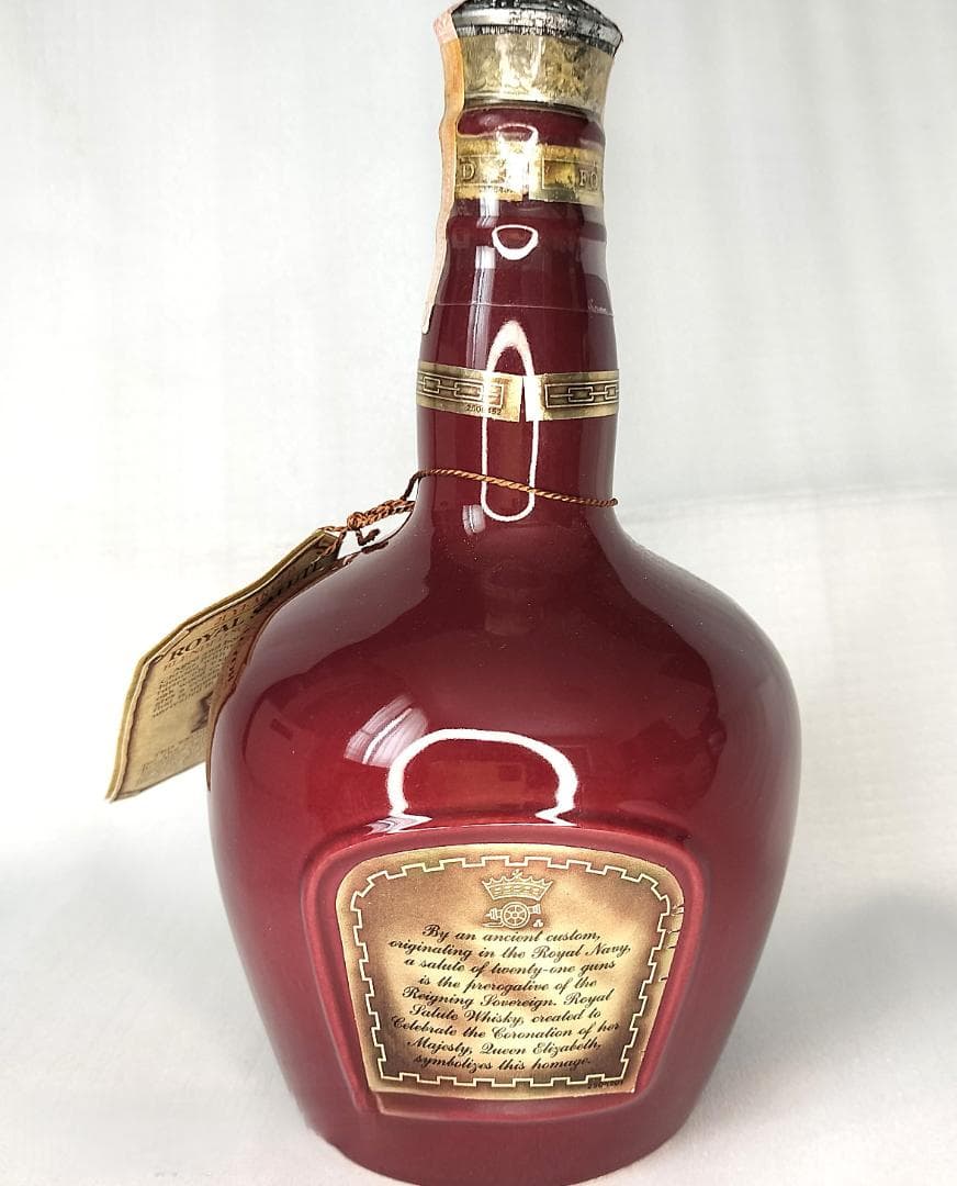 ☆古酒☆希少！スコッチウイスキー/ロイヤルサルート21年 赤陶器ボトル箱付