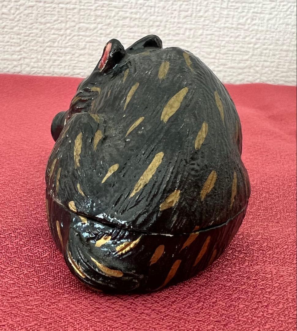 後楽園 残夢軒 御庭焼 三代窯元・坡石 干支 亥香合 箱付き 茶道具