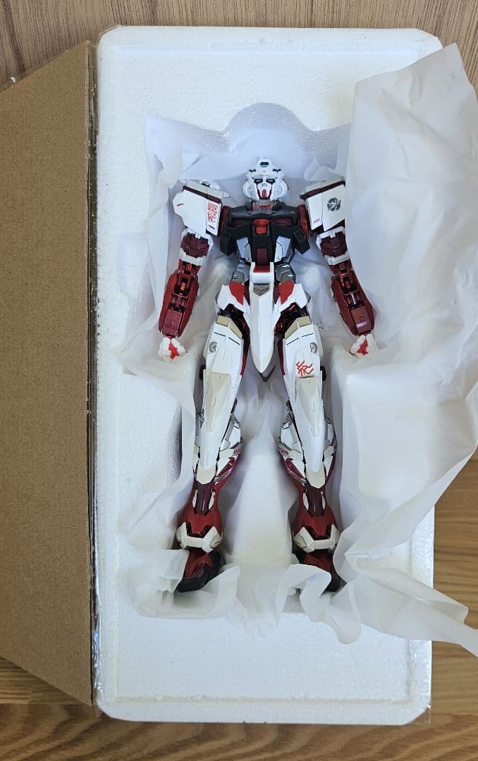 L BUILDガンダムアストレイレッドフレーム