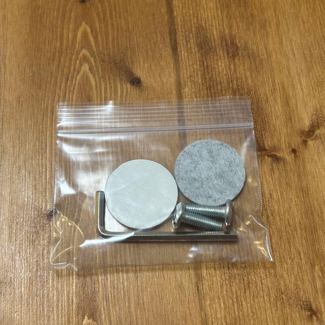 LOWYAダイニングテーブル 幅120㎝