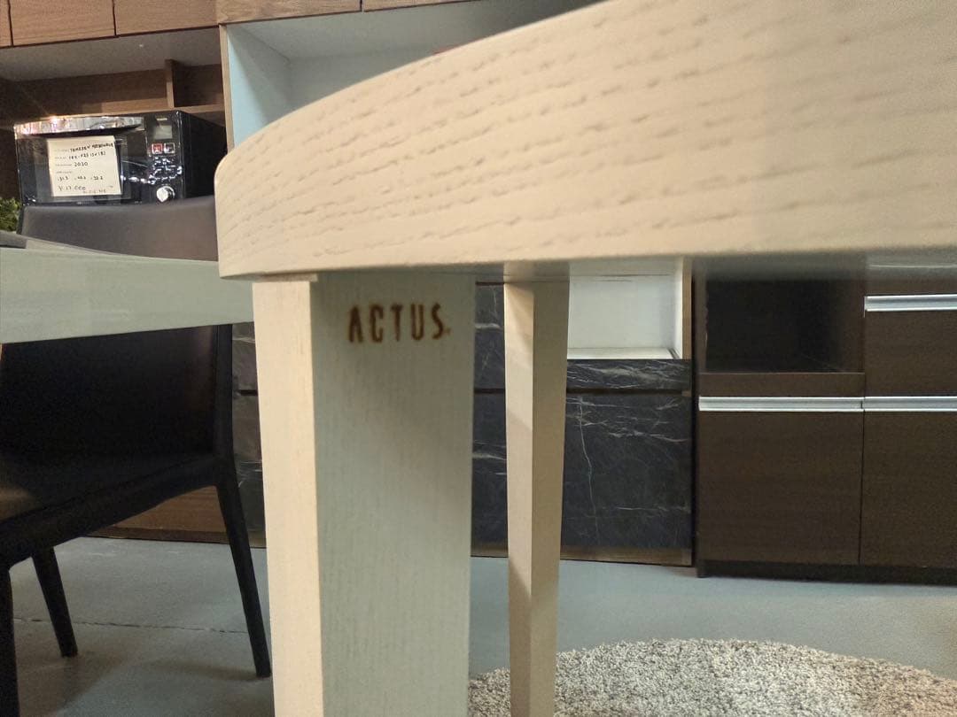 アクタス　FBテーブル　ダイニングテーブル　w80cm