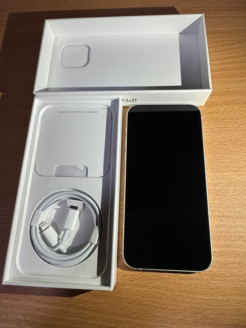 Apple iPhone12 ホワイト 本体 64GB SIMフリー