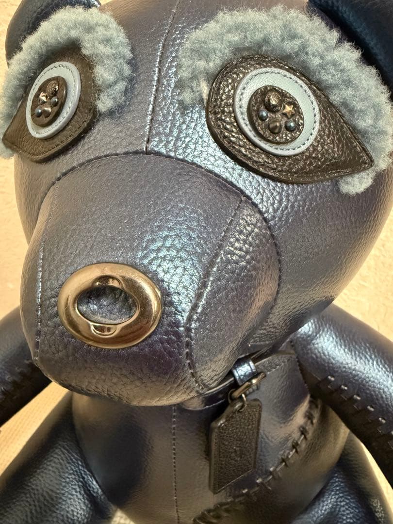 【たーくん】COACH ぬいぐるみ メタリックレザー ベアドール ACE