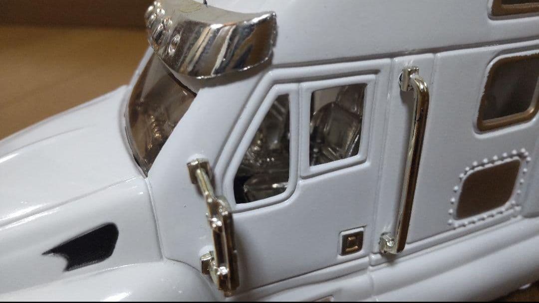 ラジコン　トレーラー詳細②　アメリカンスタイルトレーラーヘッド