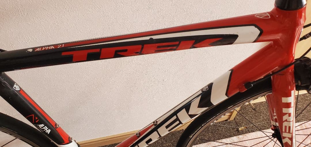 Trek ロードバイク サイズ54　　ホイールジャンク