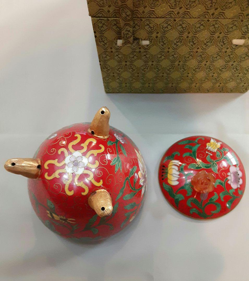 中国景泰藍　蓋付き小物入れ 　　　　　　　翡翠玉石　手作り