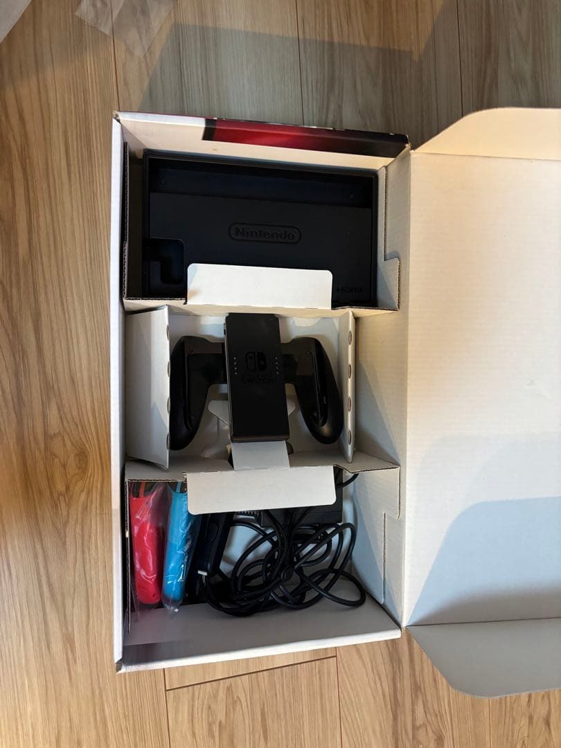 Nintendo Switch ブルー/レッド 本体