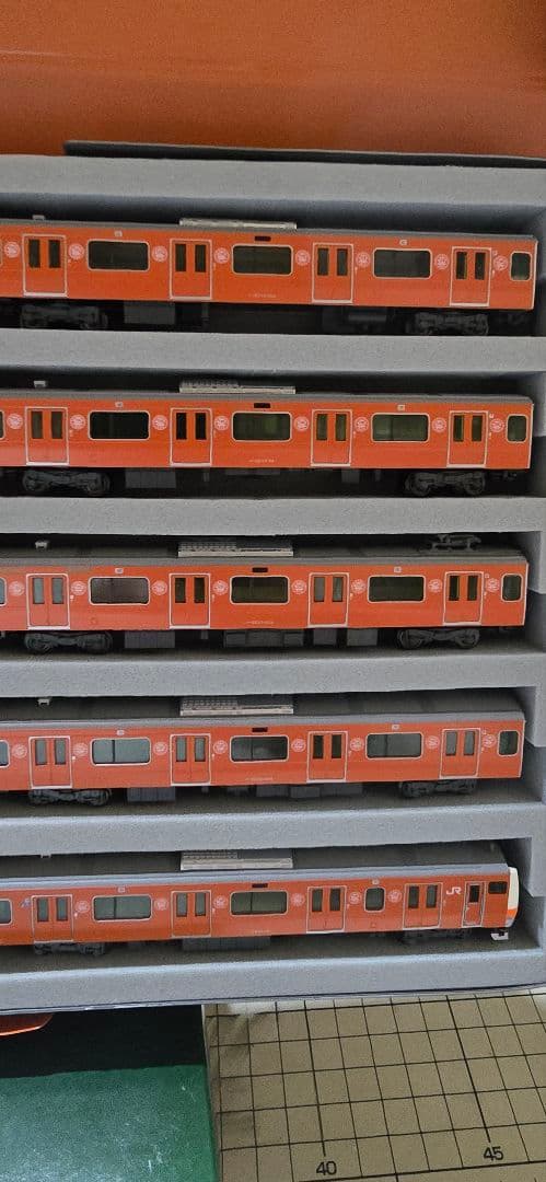 ろ*あ様 <新古品>【KATO 10-1577】E233 中央線 130周年ラッ