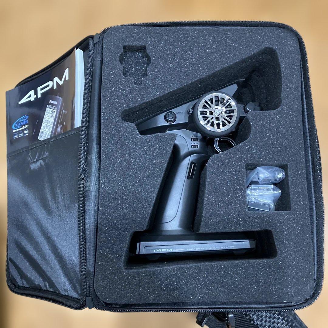 未使用　Futaba 4PM + 受信機【3個】+ G Force 専用バック