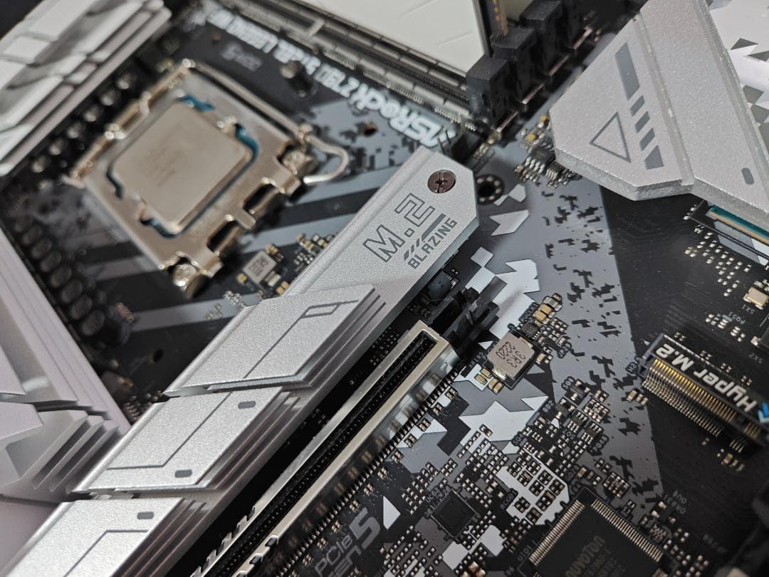 I9 13900KF + ASRock Z790 2点セット - メルカリ