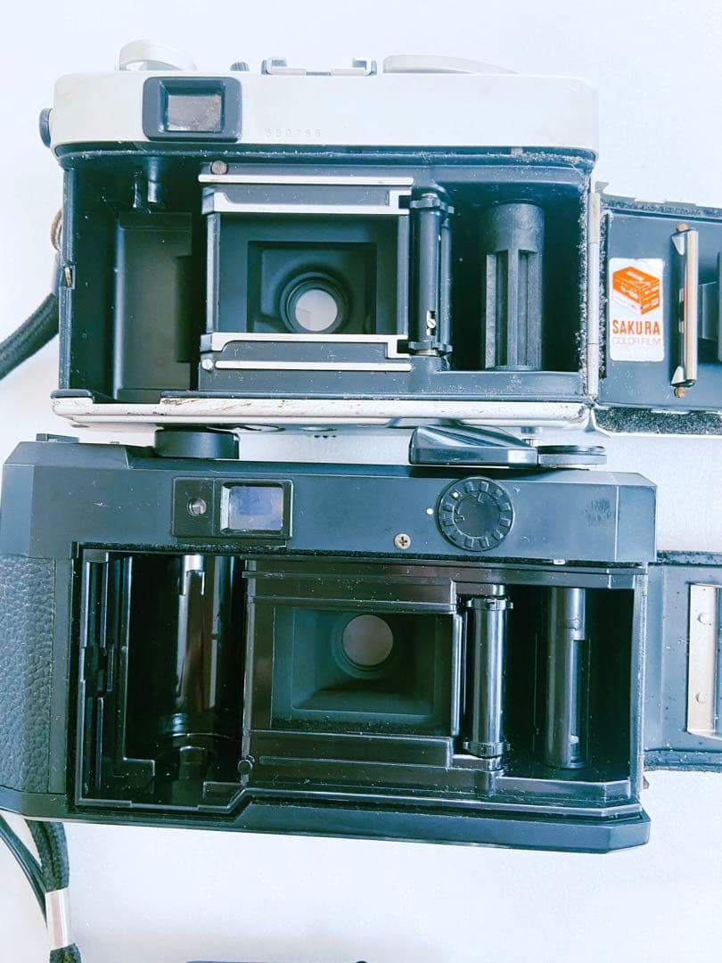 フィルムカメラ Konica C35, Cosina ,Olympus Pen