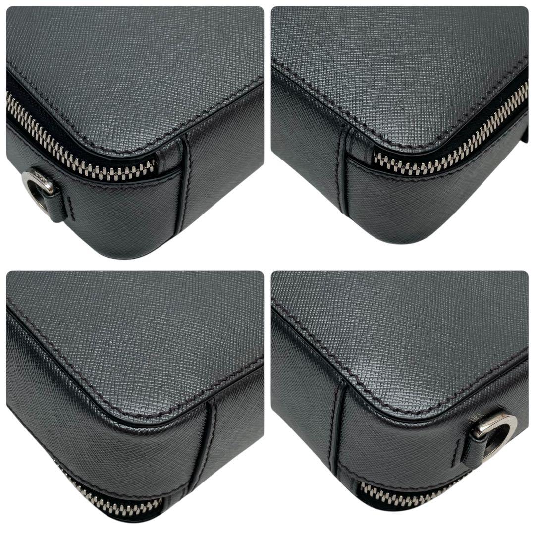 美品 プラダ サフィアーノ レザー 三角ロゴ ブリック ショルダー バッグ.