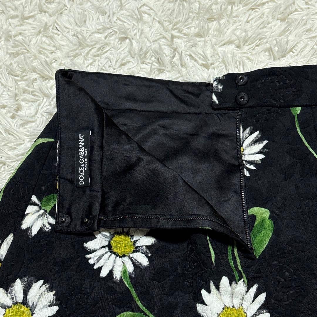 美品 ドルチェアンドガッバーナ 花柄 スカート 38