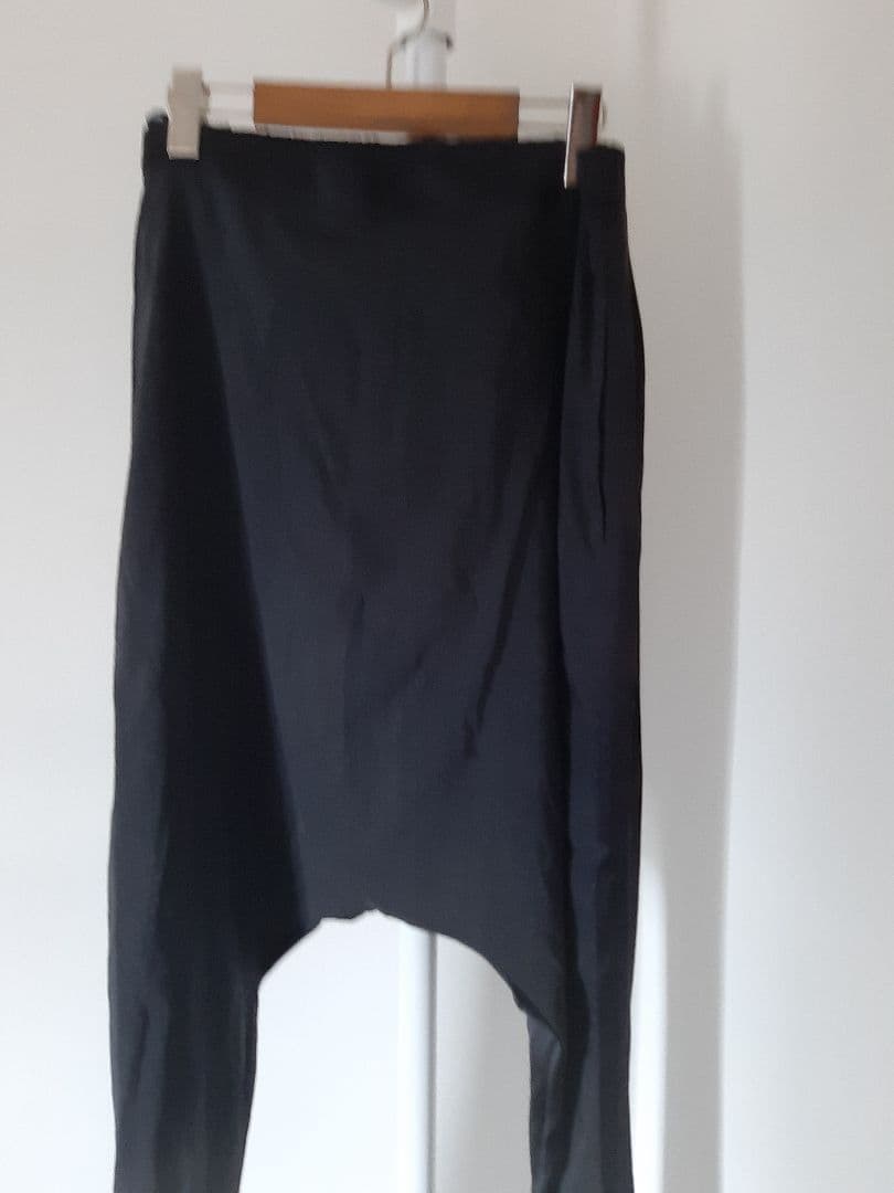 新品未使用TSUMORI CHISATO ツモリチサトサルエルパンツ