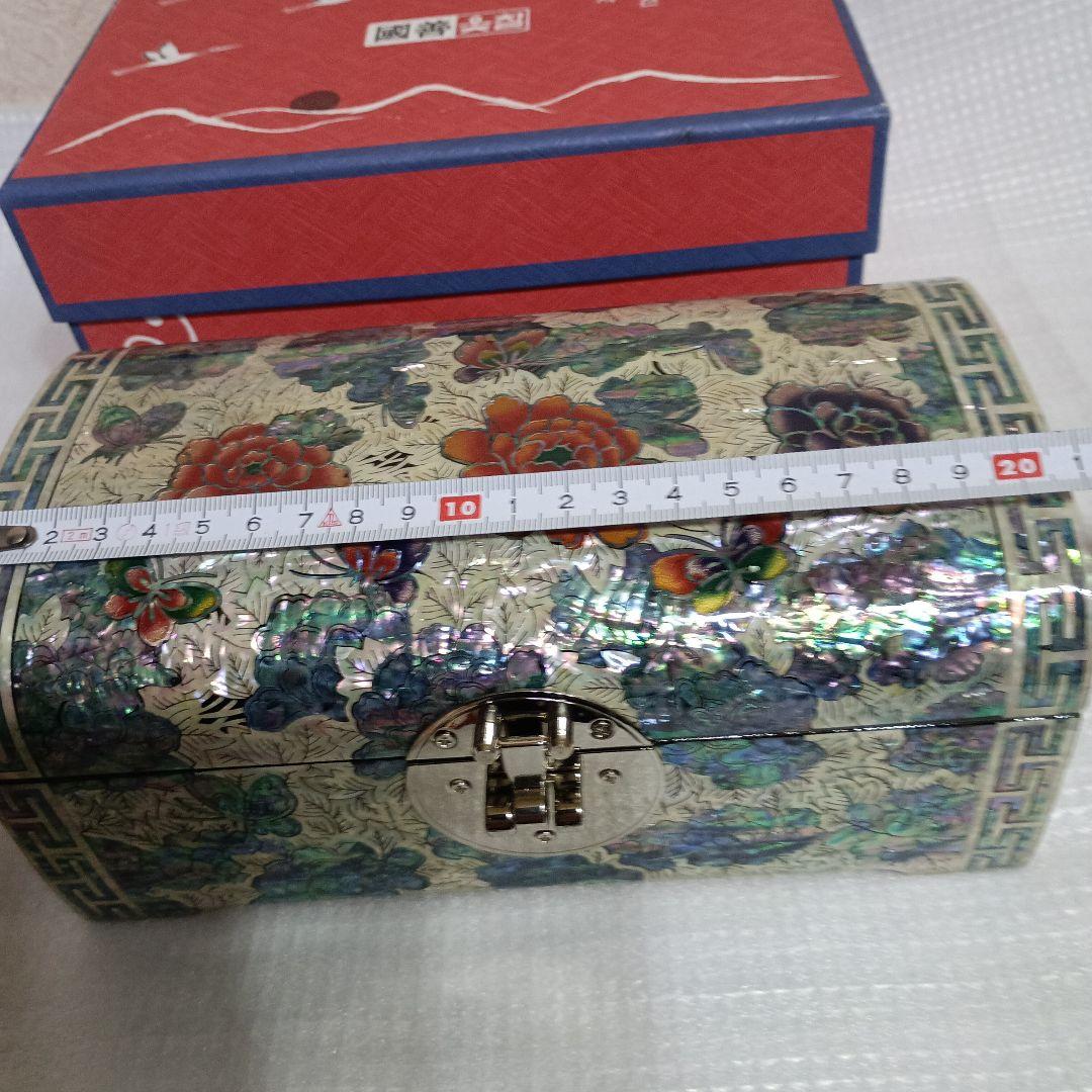 韓国螺鈿細工　ジュエリーボックス　宝石箱　カギ付き　伝統工芸品