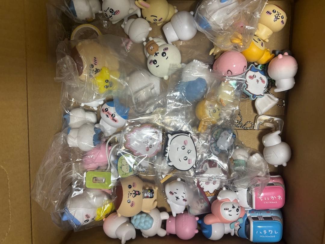 ちいかわ まとめ売り マスコット フィギュア ハチワレ うさぎ くりまんじゅう